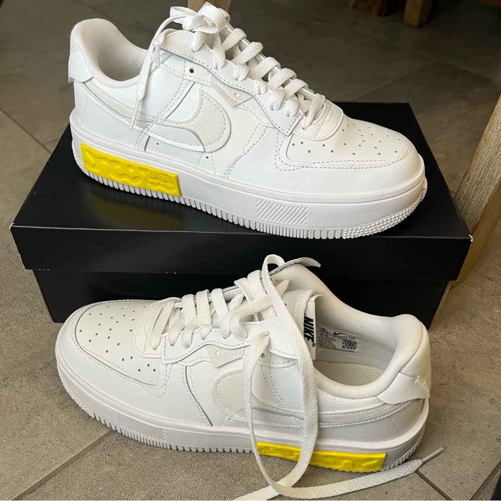 Nike Air Force 1 Fontanka sz 8.5